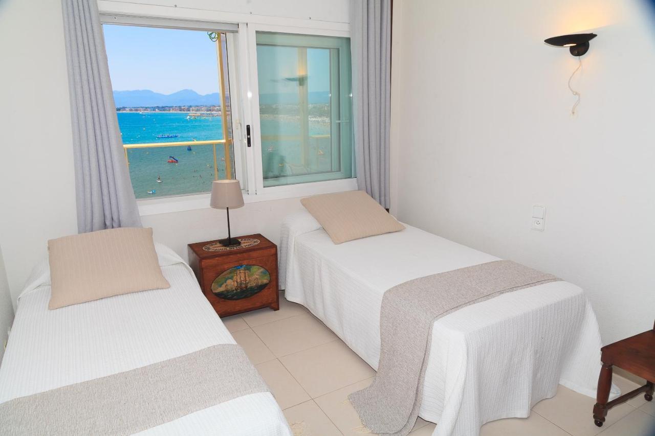 Uhc Barcino Apartments Salou Eksteriør billede