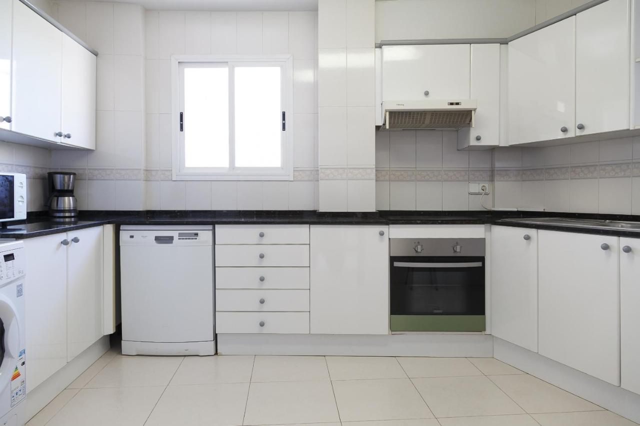 Uhc Barcino Apartments Salou Eksteriør billede